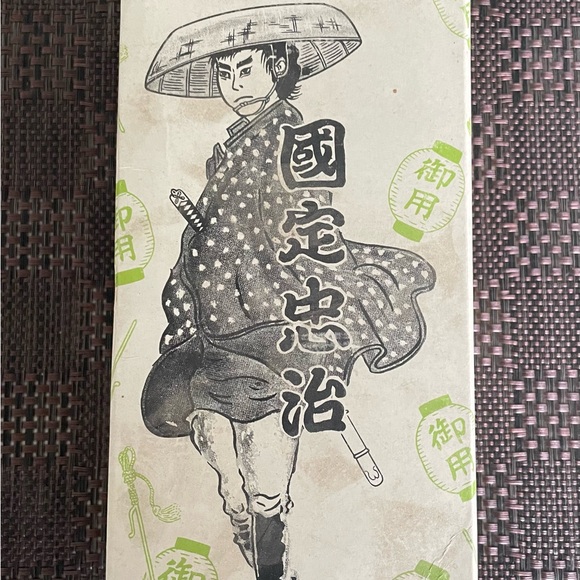 Japanese Vintage Souvenir Wooden Samurai Doll - Picture 5 of 5